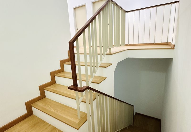 Albury 2, Taman Tasik Senangin