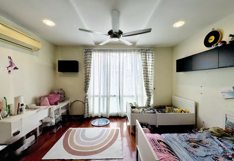 Bangi Lakehill Villas