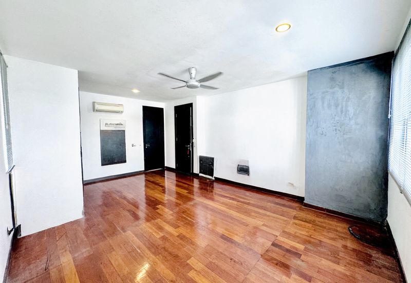 Bangi Lakehill Villas