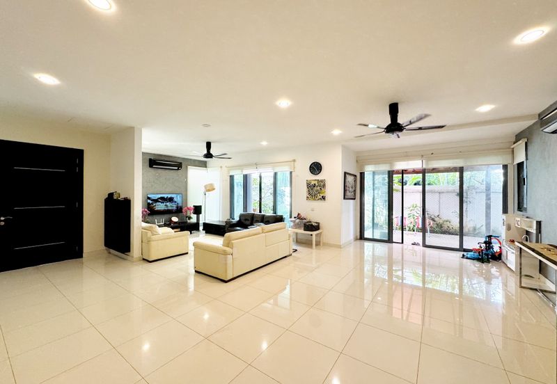 Bangi Lakehill Villas