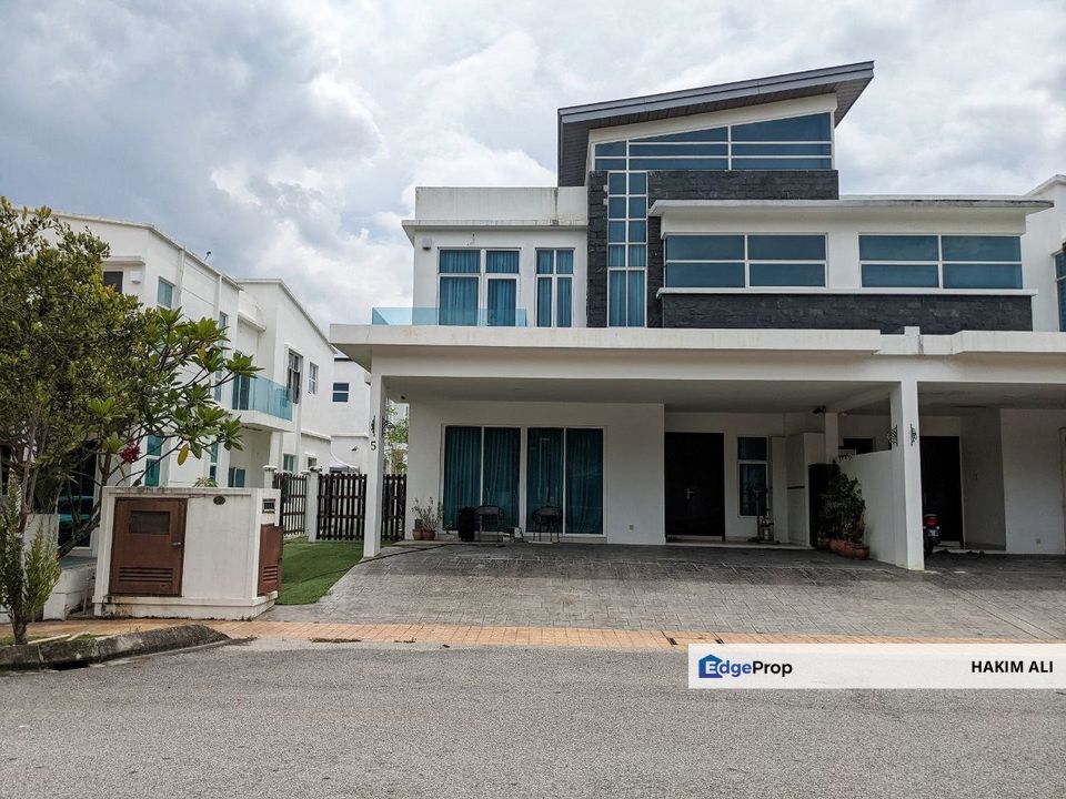 NEAR LAKE My Diva Perdana Lakeview East Cyberjaya, Selangor, Cyberjaya