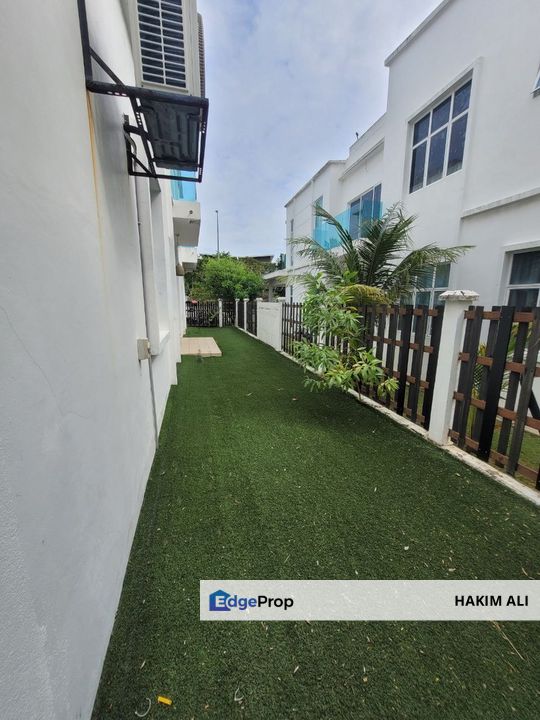 NEAR LAKE My Diva Perdana Lakeview East Cyberjaya, Selangor, Cyberjaya