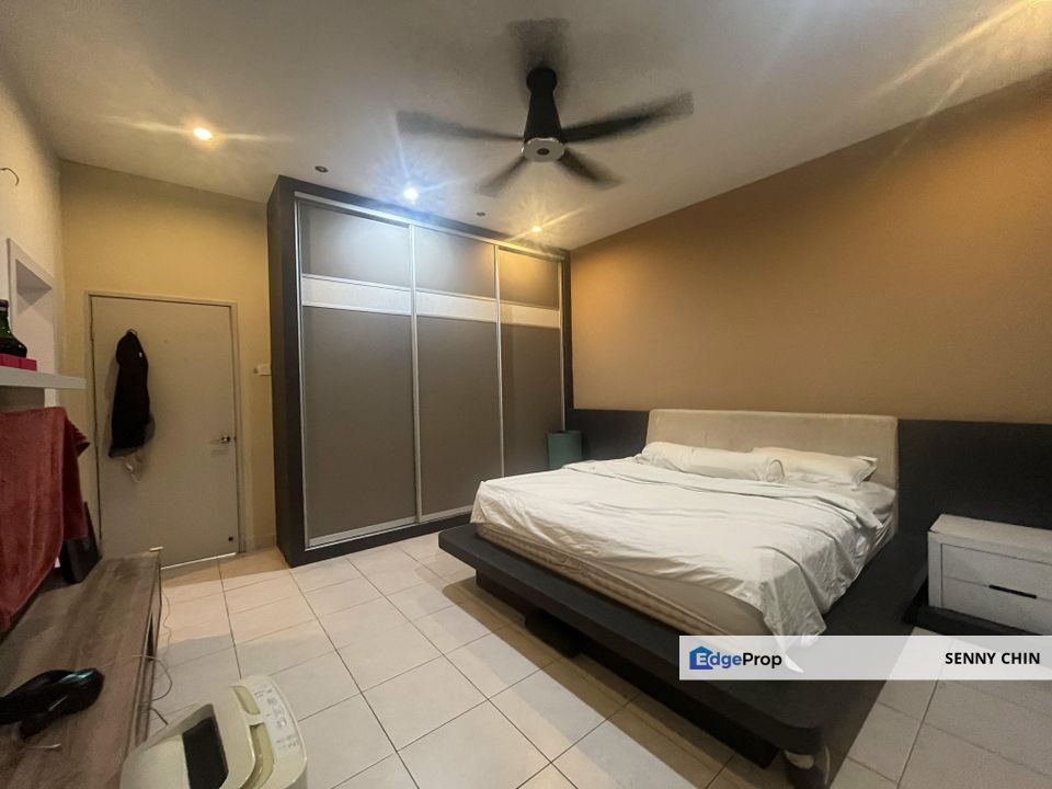  Taman Lagenda Mas (GRADE AA ) (Town house ) Duplex For Sale, Selangor, Batu 9th Cheras