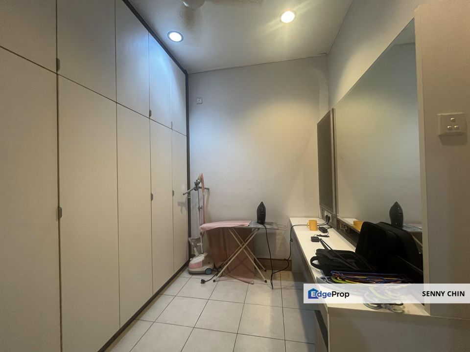  Taman Lagenda Mas (GRADE AA ) (Town house ) Duplex For Sale, Selangor, Batu 9th Cheras