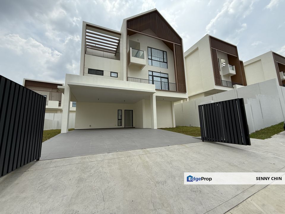  Twin Palm , Sg Long 2.5 sty Bungalow For Sale, Selangor, Kajang