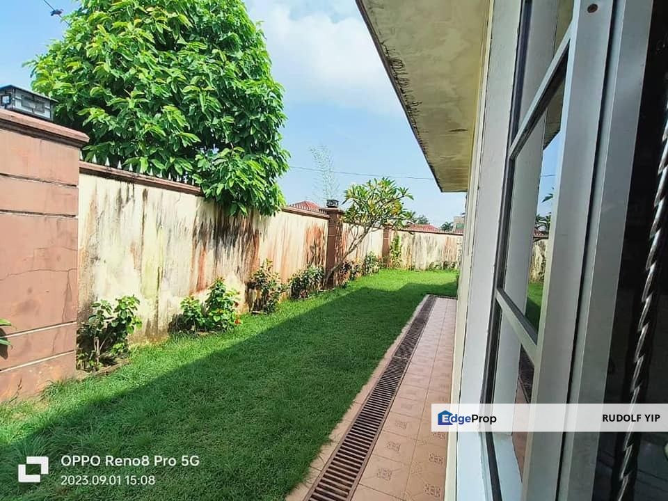 Single Storey House Corner Lot Bukit Impian Impian Emas Total Land Size