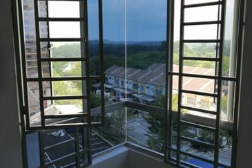 Residensi Laguna Biru 2