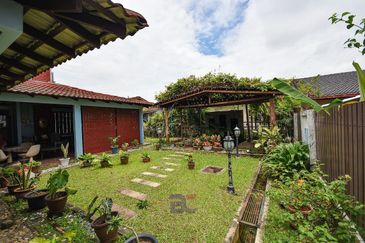 Seksyen 2, Shah Alam