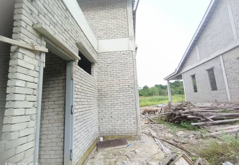 TAMAN PUTERI - POKOK SENA