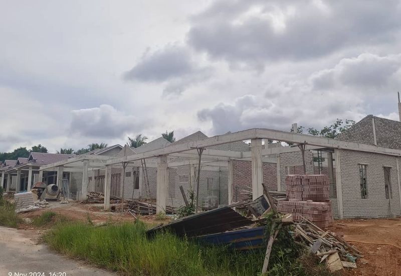 TAMAN PUTERI - POKOK SENA