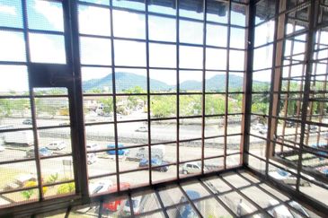 Taman Pinggiran Alma Flat