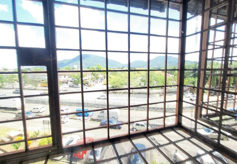 Taman Pinggiran Alma Flat