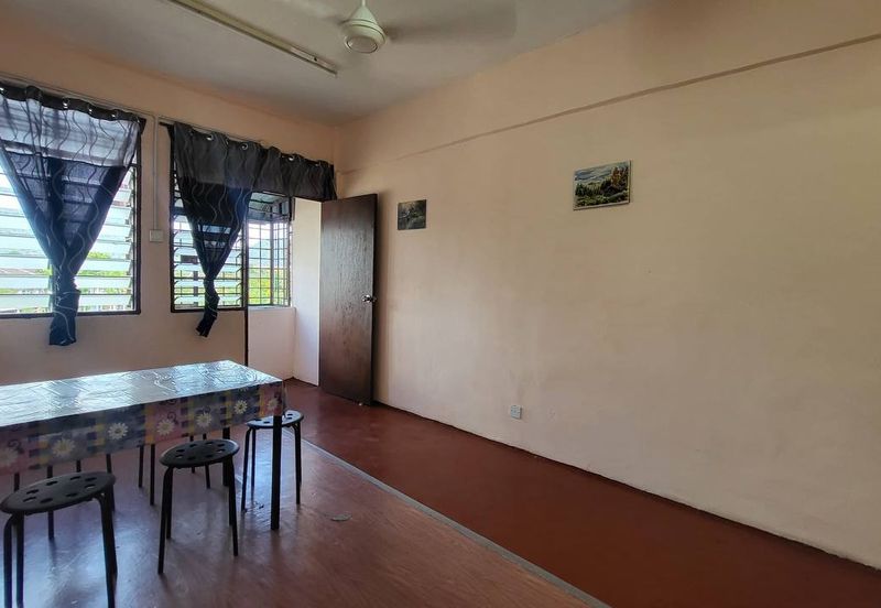 Taman Pinggiran Alma Flat