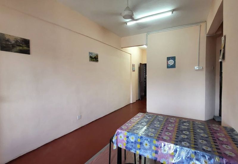 Taman Pinggiran Alma Flat