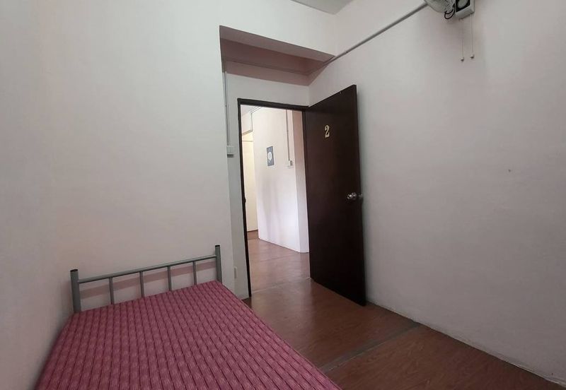 Taman Pinggiran Alma Flat