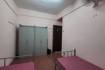 Taman Pinggiran Alma Flat