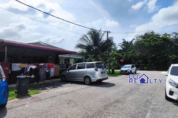 KAMPUNG BARU SUNGAI KARANGAN