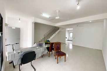 Laman Haris @ Eco Grandeur