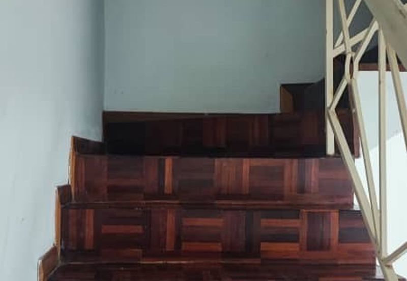 BANDAR LAGUNA MERBOK (TERES)