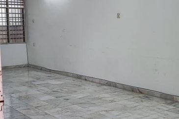 BANDAR LAGUNA MERBOK (TERES)