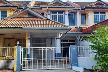 BANDAR LAGUNA MERBOK (TERES)