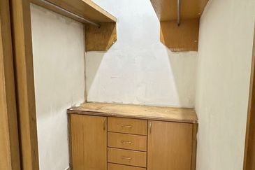 TAMAN SEJATI INDAH 3(B) 1