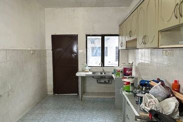 TAMAN SEJATI INDAH 3(B) 1