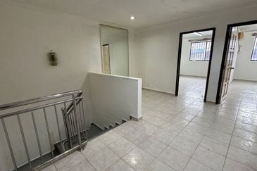 TAMAN SEJATI INDAH 3(B) 1