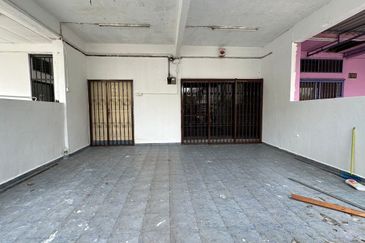 TAMAN SEJATI INDAH 3(B) 1