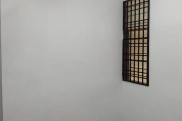 TAMAN PUTERI LAGENDA