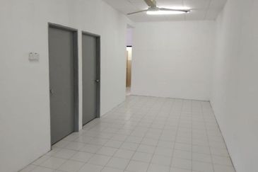 TAMAN PUTERI LAGENDA