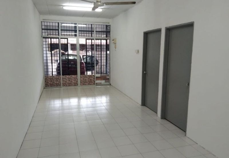 TAMAN PUTERI LAGENDA