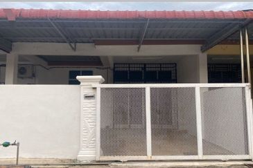 TAMAN PUTERI LAGENDA