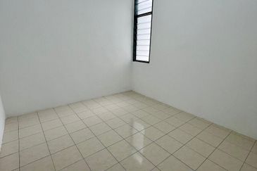 BANDAR AMANJAYA (ZON SEROJA)