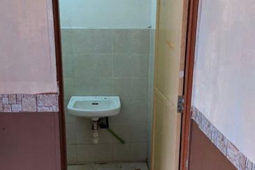 TAMAN PUTERI LAGENDA