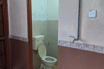 TAMAN PUTERI LAGENDA