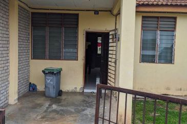 TAMAN PUTERI LAGENDA