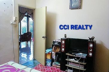 TAMAN KELISA RIA FASA 1