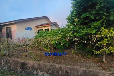 TAMAN KELISA RIA FASA 1