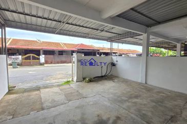 TAMAN PUTERI LAGENDA