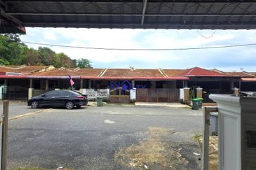 TAMAN PUTERI LAGENDA