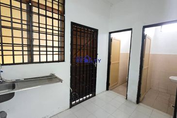 TAMAN PUTERI LAGENDA