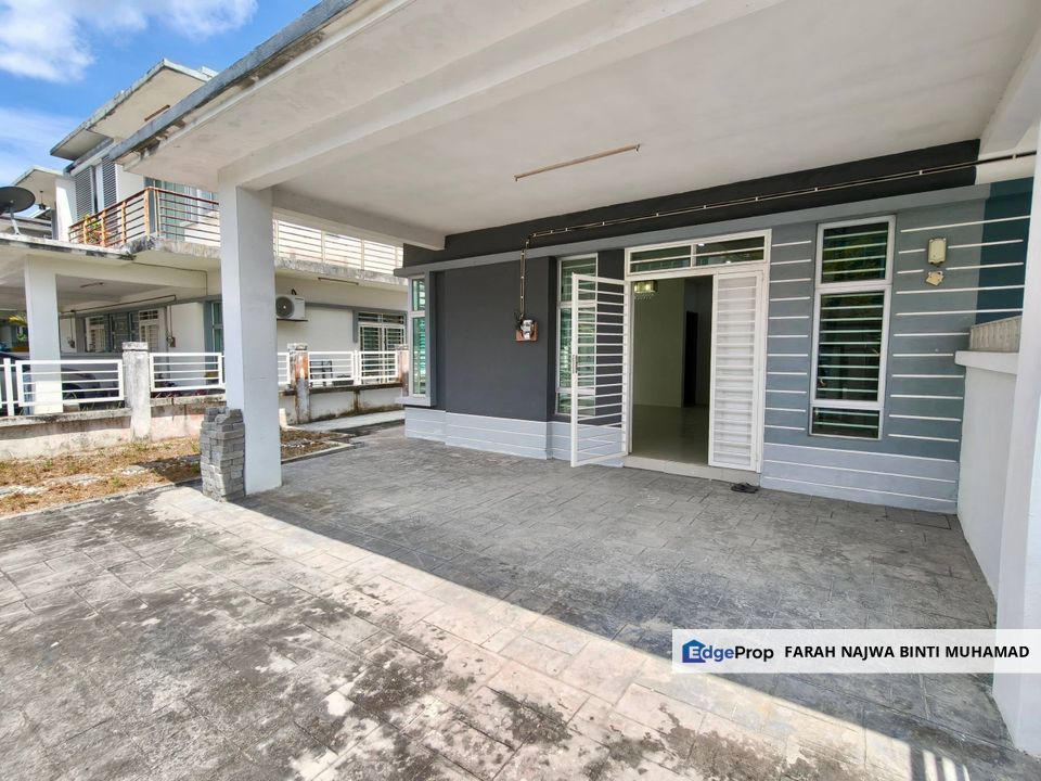 [RENOVATED] Double Storey Semi D Cluster @ Bandar Saujana Putra SP10, Selangor, Kuala Langat