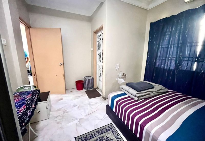 Kekwa Apartment @ Putra Perdana