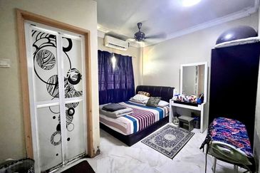 Kekwa Apartment @ Putra Perdana