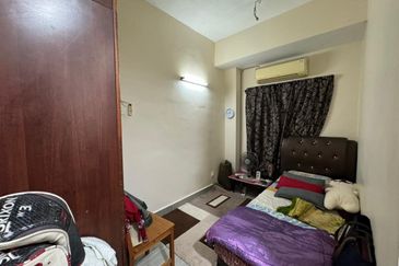 Jalan Spektrum U16 @ Taman Bukit Subang