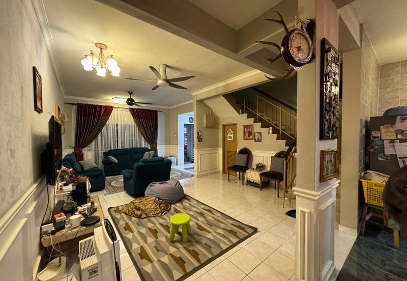 Jalan Spektrum U16 @ Taman Bukit Subang