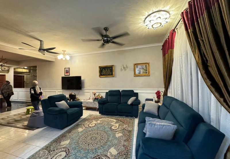 Jalan Spektrum U16 @ Taman Bukit Subang