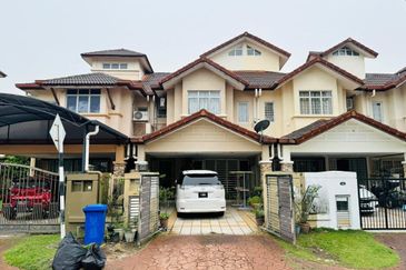 Jalan Spektrum U16 @ Taman Bukit Subang