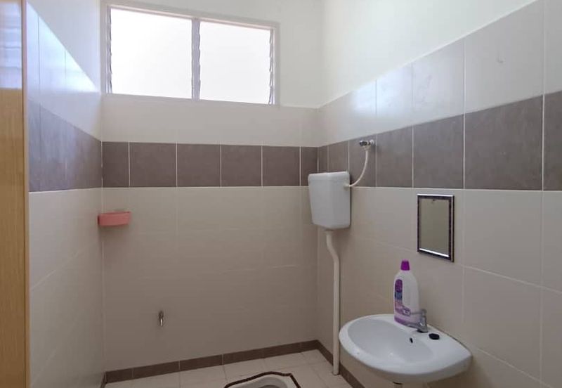 TAMAN SEMARAK - BUKIT JENUN